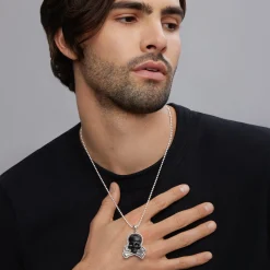 Amulets<LAGOS Black Agate Skull Amulet