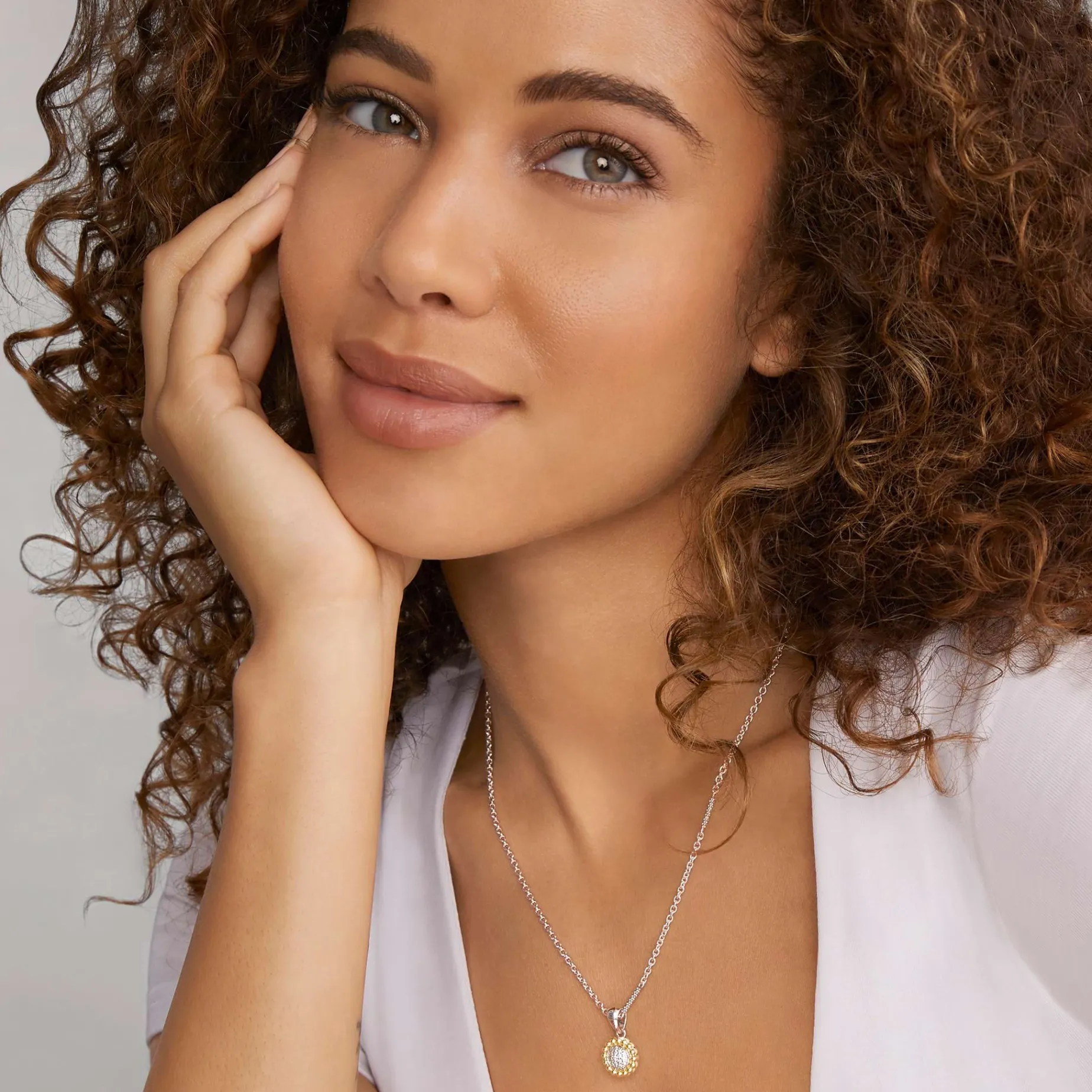 Caviar Necklaces<LAGOS Two-Tone Diamond Pendant Necklace